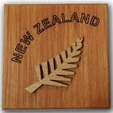 TARATA Magnet - Fern/NZ Block Made in New Zealand
Solid Rimu with lasered bamboo icons.
Size 5cm x 5cm x 1.5cm