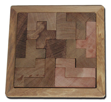 TARATA Octogram Wooden Puzzle & Game A very difficult puzzle, 

Made In New Zealand from Local Timbers like Rimu, Beech or Kahikatea, Macrocarpa and Pine
